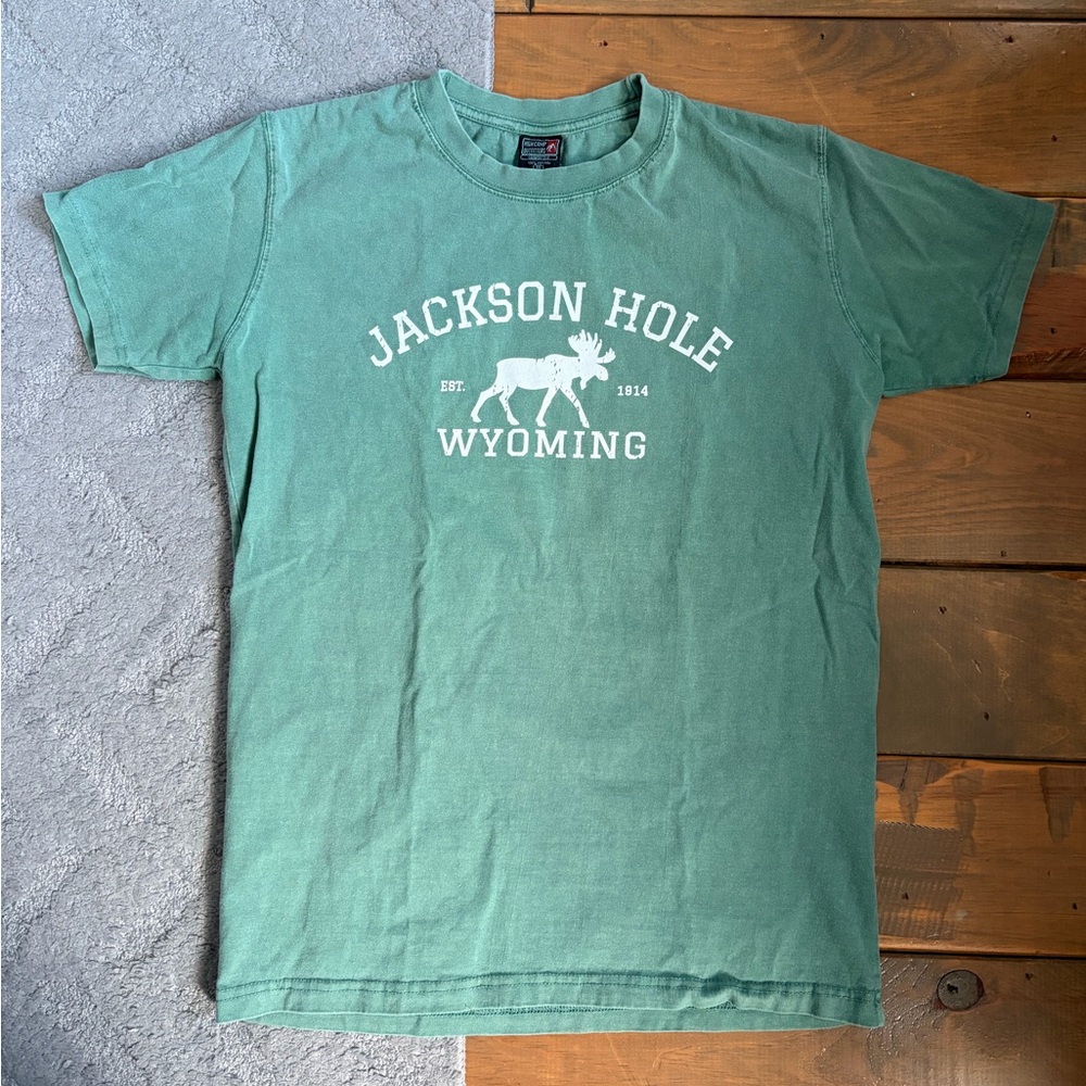 Green Jackson Hole Wyoming T-Shirt Medium